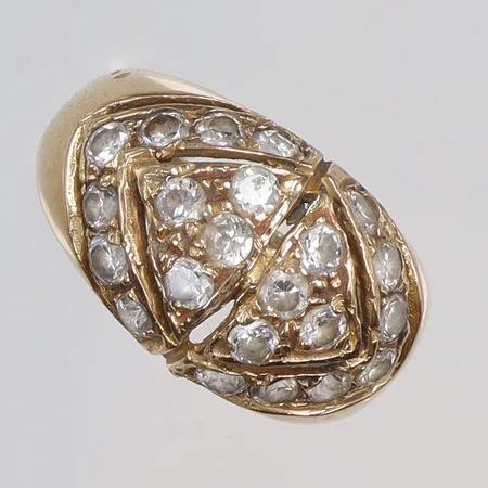 Ring med vita stenar stl 17¼ bredd 3-14mm 18K Vikt: 8,9 g