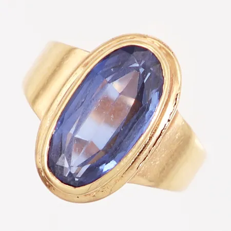 Ring med blå sten, klippt skena, stl ca 16 bredd: 3-16mm, 18K Vikt: 3,3 g