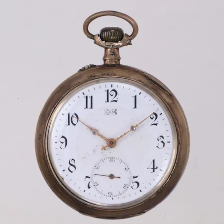 Fickur, Ø51,6mm, Luc, nr 67, bucklor, innerboett i metall, 800/1000 silver. Bruttovikt 85,3g Vikt: 85,3 g