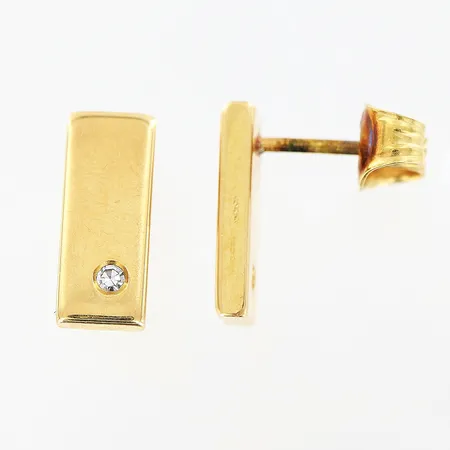 Ett par örhängen, vita stenar, 5x12mm, 18K Vikt: 4,4 g