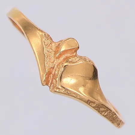 Ring "Sarek" stl 17¼, kattfot 18K Vikt: 1 g