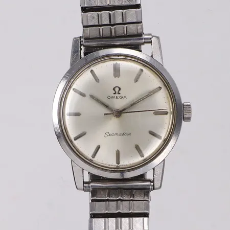 Herrur Omega Seamaster, Ø33,6mm, manuell, Cal 600, ref.nr:135.005, serienummer: 21462929, flexband, repigt, slitage, inga övriga tillbehör.