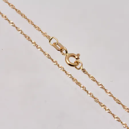 Kedja i 18K guld, 42cm, Singapore, bredd 1,2mm, tillverkad av Guldfynd, vikt 1,25g.