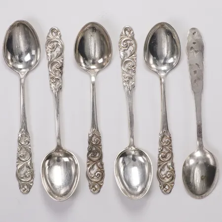 6 kaffeskedar, 11,5cm, 830/1000 silver Vikt: 58,6 g