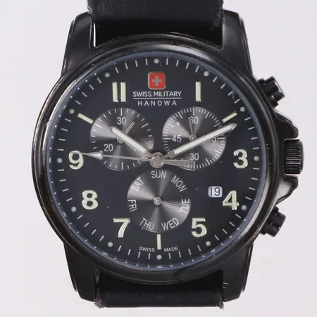 Armbandsur Swiss Military Hanowa, quartz, Ø39mm,  06-4142, datum, svart stål, kronograf återställer ej korrekt, repigt glas, läderband, bruksskick, inga tillbehör 