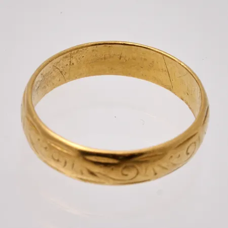 Defekt guld, 23K, vikt 4,37g.