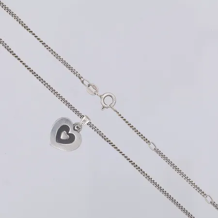 Kedja med hänge Finn Feelings, 42,5-48cm, 1,7mm, hänget 17mm x 13mm, 925/1000 silver Vikt: 7,5 g