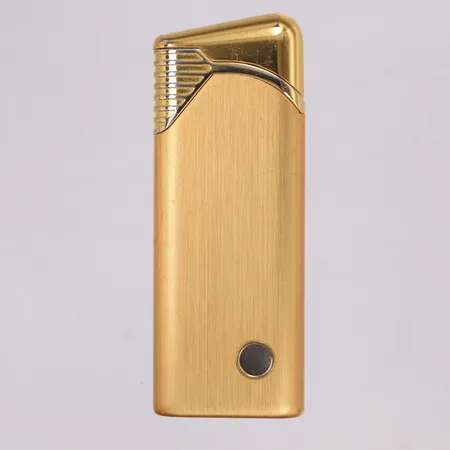 Tändare Win Windproof lighter, Japan, gulmetall, 70mm, repor, bruksanvisning, originaletui, ej testad