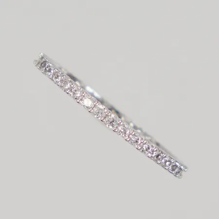 Ring Swarovski helallians med vita stenar, stl 17¼, bredd 1,5mm, originaletui, vitmetall