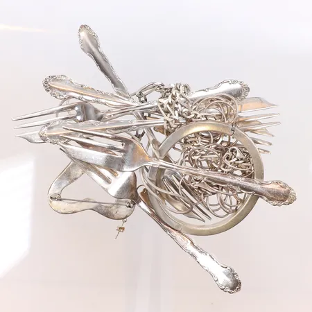 Diverse smycken och bestick silver 830-925/1000 Vikt: 227 g