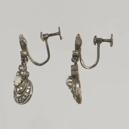 Örhängen med skruvlås, silver S830/1000, 4,7g Vikt: 4,7 g