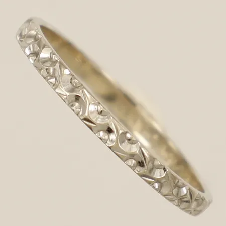 Ring stl:18 bedd 2,0mm personlig gravyr vitguld 18K Vikt: 1,7 g