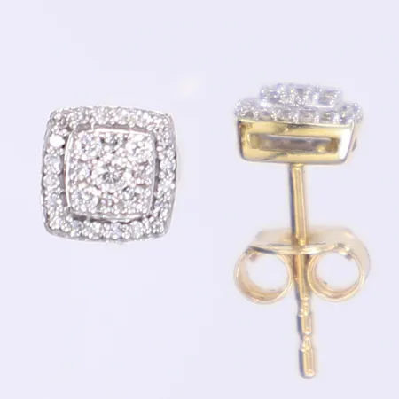 Ett par örhängen med diamanter totalt ca 0,30ct 5x5mm GHA 18K Vikt: 1,7 g