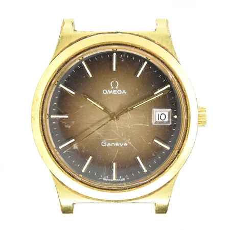 Herrur Omega Genéve stål/doublé, manuell, Ø36mm, datum, refnr 136.0102, cal 1030, serienr 38599985, tillverkad ca år 1974, mörkbrun urtavla, ytliga repor på plexiglas, inga tillbehör.