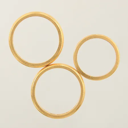 3st ringar släta stl:16½/19¼/20 bredd 1,9-3,3mm gravyr 23K Vikt: 17,8 g