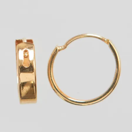 Örhängen creoler Ø12mm, bredd 3mm, GHA, mindre skevheter, 18K Vikt: 0,6 g