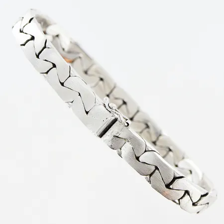 Armband längd 19,5cm, bredd 7mm, silver 835/1000 Vikt: 33,5 g