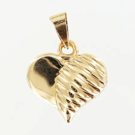 Hänge hjärta längd 16mm, bredd 12mm, något skev ögla, 18K Vikt: 0,2 g