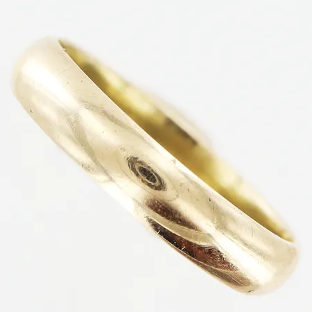 Ring slät stl:16, 9K Vikt: 2,1 g