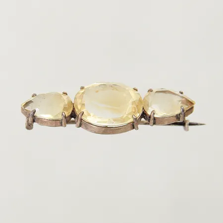 Brosch med gula stenar 40x12mm silver 830/1000 Vikt: 5,7 g