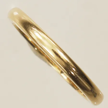 Ring stl:20½ bredd 2,8mm personlig gravyr 20K Vikt: 5,2 g