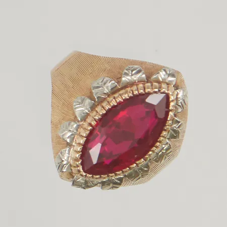 Ring stl17¾ bredd:3,11-19,4mm med sten 18K, 6,8g.