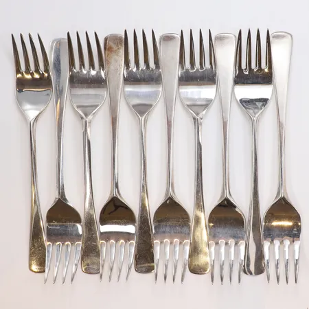 10 gafflar, längd 18cm, bredd 5-28mm, Markströms Guldsmeds AB, 830/1000 silver Vikt: 441,6 g