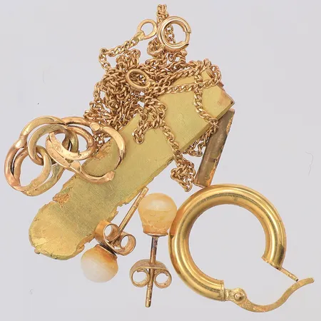 Diverse defekt guld, 18K Vikt: 12,5 g