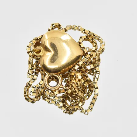 Diverse defekt guld, 18K. Vikt: 8,3 g