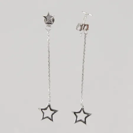 Ett par örhängen stjärnor, längd 50mm, 925/1000 silver Vikt: 1,3 g
