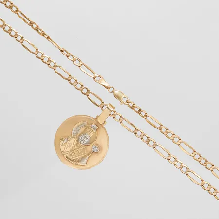Kedja Figaro med hänge Basileios den store, längd 62cm, bredd 4mm, hänge Ø26mm, personlig gravyr, mindre bucklor på länk, 14K Vikt: 13,5 g
