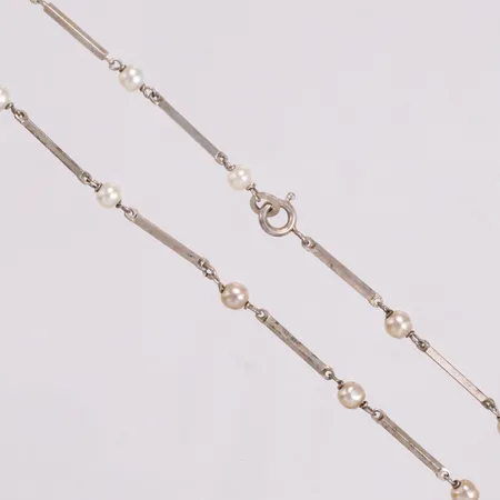Collier med pärla Ø4 längd 37cm bredd 1,3mm silver 925/1000 Vikt: 5,7 g