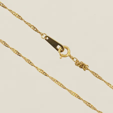 Kedja Singapore längd 41,5cm knut 18K Vikt: 1,1 g