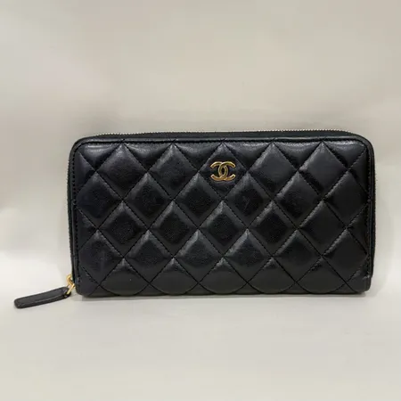 Plånbok Chanel long zippy wallet läder mått 19x10x2cm serie-nr: 29069836 ca 2019, lätt bruksslitage, inga tillbehör