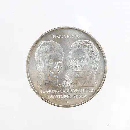 Jubileumsmynt Det kungliga bröllopet, präglat år 1976, 925/1000 silver Vikt: 26,9 g
