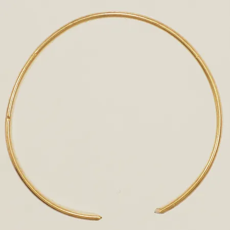 Ring defekt bruten skena personlig gravyr 18K Vikt: 2 g
