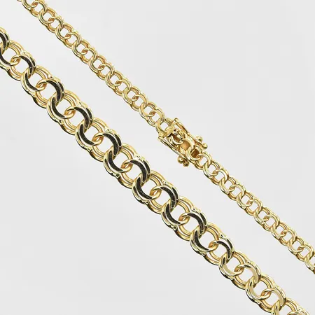 Collier Bismarck doserad längd 45½, bedd 5-9 mm, 18K. Vikt: 21,9 g