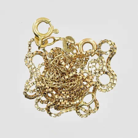 Diverse defekt guld, 14K. Vikt: 3,3 g