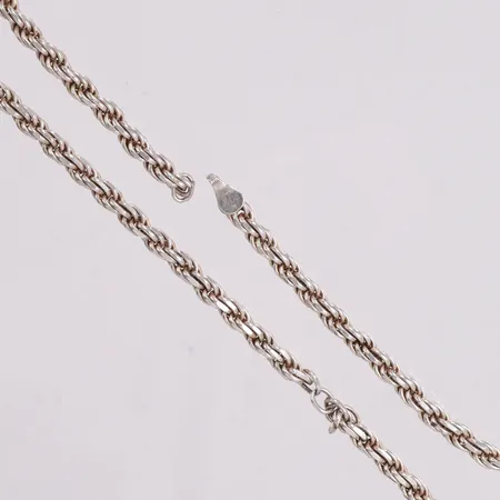 Kedja Cordell längd 48,5cm bredd 4,3mm Guldfynd, saknar lås skadad länk, silver 925/1000 Vikt: 28,7 g