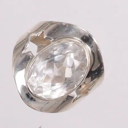 Ring bergskristall stl:17¾ silver 925/1000 Vikt: 4,3 g
