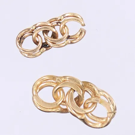 Diverse guld två länkbitar till kedja eller armband modell Bismarck 18K Vikt: 1,8 g