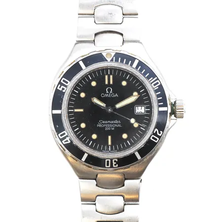 Herrur Omega Seamaster proffessional 200m, stål, 38mm, quartz, boettnr: 396.1062, snr: 53669267, ca. år 1991, defekt stållänk, ej funktionstestad, inga tillbehör Vikt: 0 g