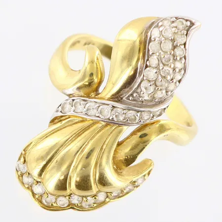 Ring med stenar stl:17½, bredd 3-30mm, skevheter, 14K Vikt: 6,5 g