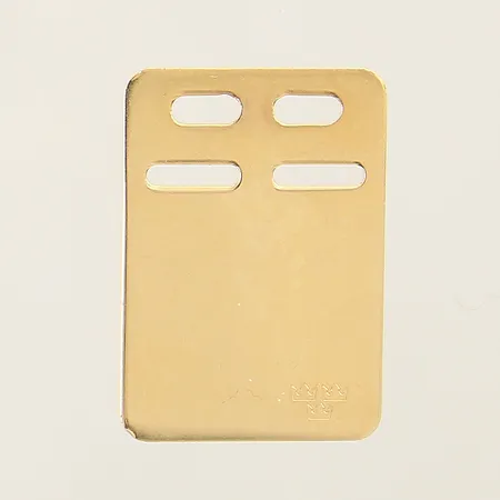 Hänge ID-bricka 27x19mm GFAB gravyr 18K Vikt: 2 g