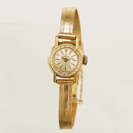 Damur Lemania 18K Ø17,1mm integrerat armband 18K säkerhetskedja går ej inga tillbehör 18K Vikt: 0 g