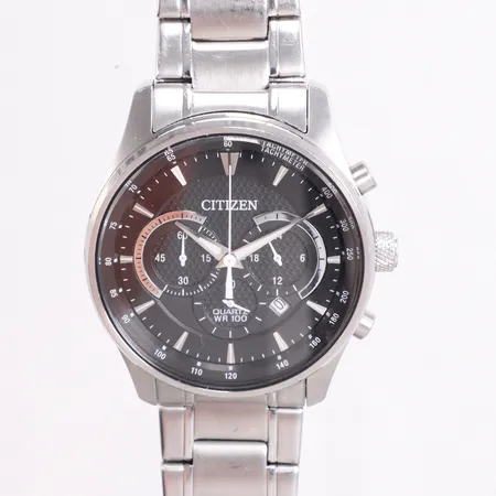 Herrur Citizen 0520-S127980, quartz, stål quartz Ø42 kronograf, 100m, repor på armband , går ej