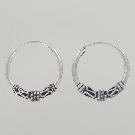 Ett par örhängen diam 2 cm ,silver 925/1000 Vikt: 2,6 g