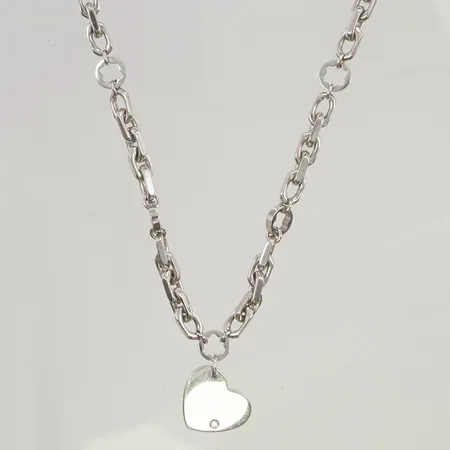 Collier 43-46cm med integrerat hänge med dia0,03ct, silver 925/1000, 51,0g.