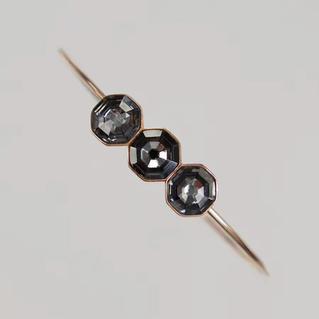 Armring Swarovski med stenar, ca 48X52mm, gulmetall 