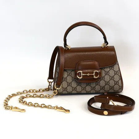 Väska Gucci GG Supreme Horsebit 1955 Medium Top Handle Bag, dustbag, kartong, två axelremmar varav en kedja med dustbag, kvittokopia från 2022, fint skick Vikt: 0 g